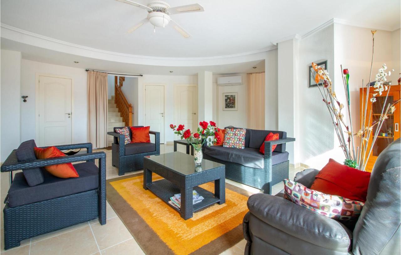 Nice Home In Ciudad Quesada With Wifi Ngoại thất bức ảnh